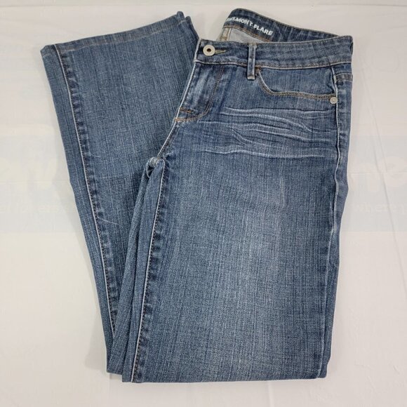 Guess Jeans BELMONT FLARE Medium Wash Distress Low Rise Denim - Women's Size 29 - Picture 6 of 16